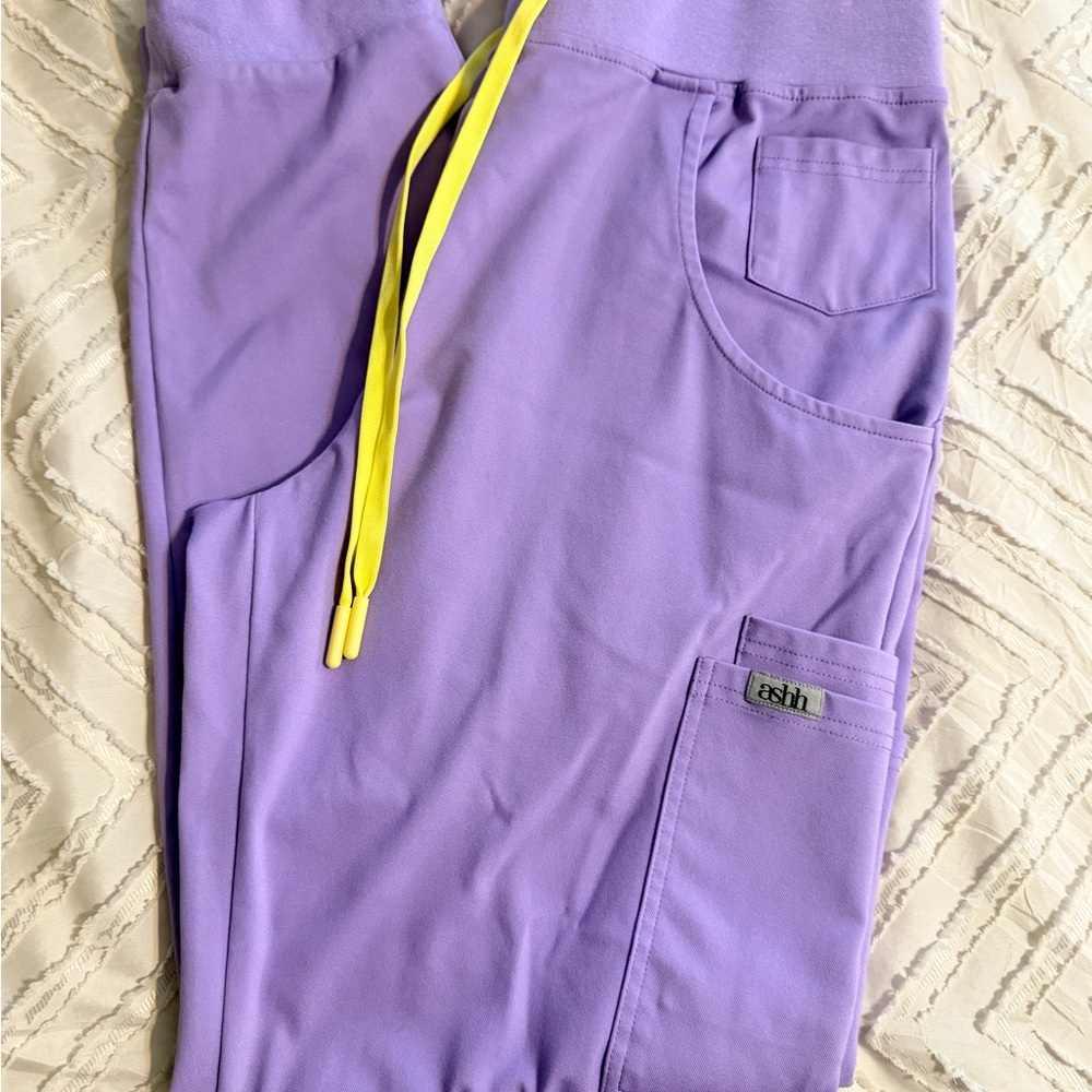 Ashh Lavender Joggers with Yellow Drawstring